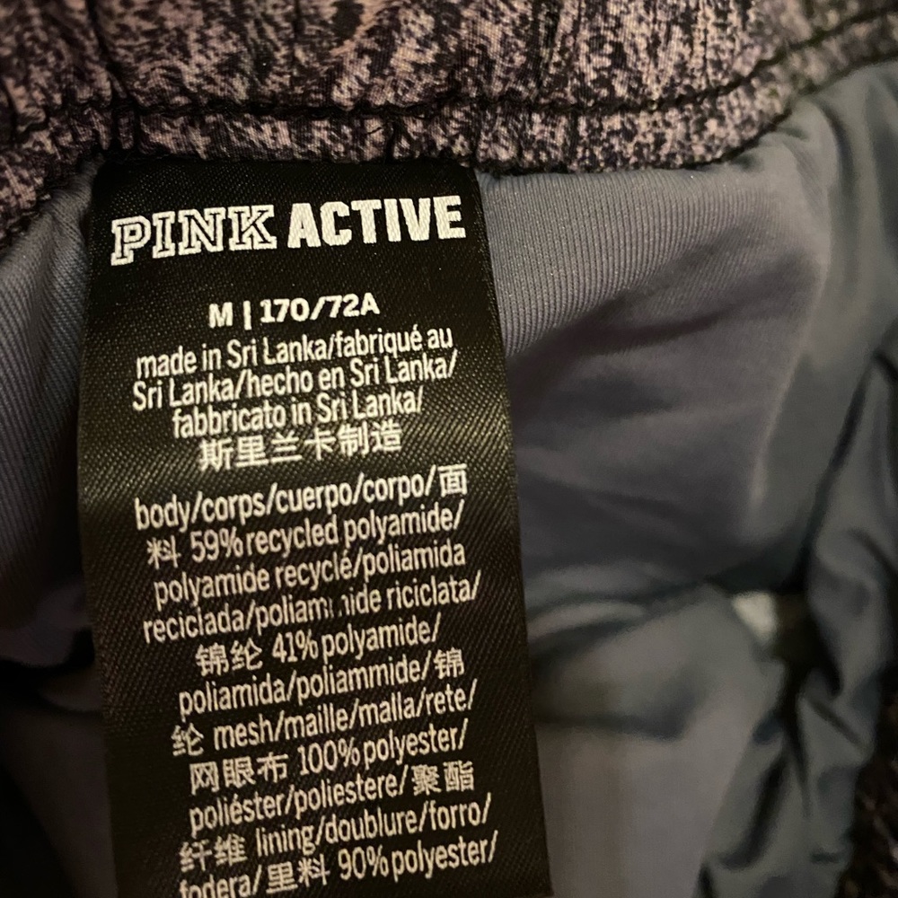 Pink active shorts